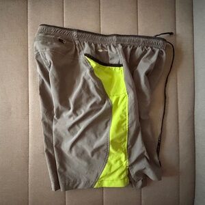 Running shorts